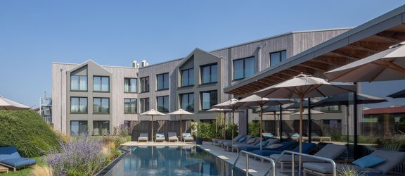 TH&Ouml;LES Hotel B&uuml;cken