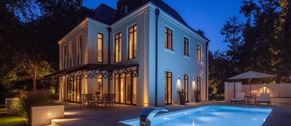 Poolprojekt der Extraklasse Poolprojekt der Extraklasse